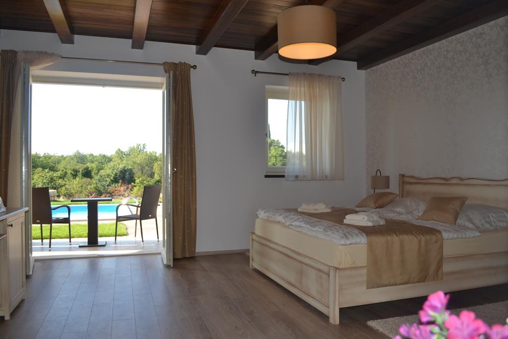 Bed & Breakfast Daniela Veleniki Rom bilde