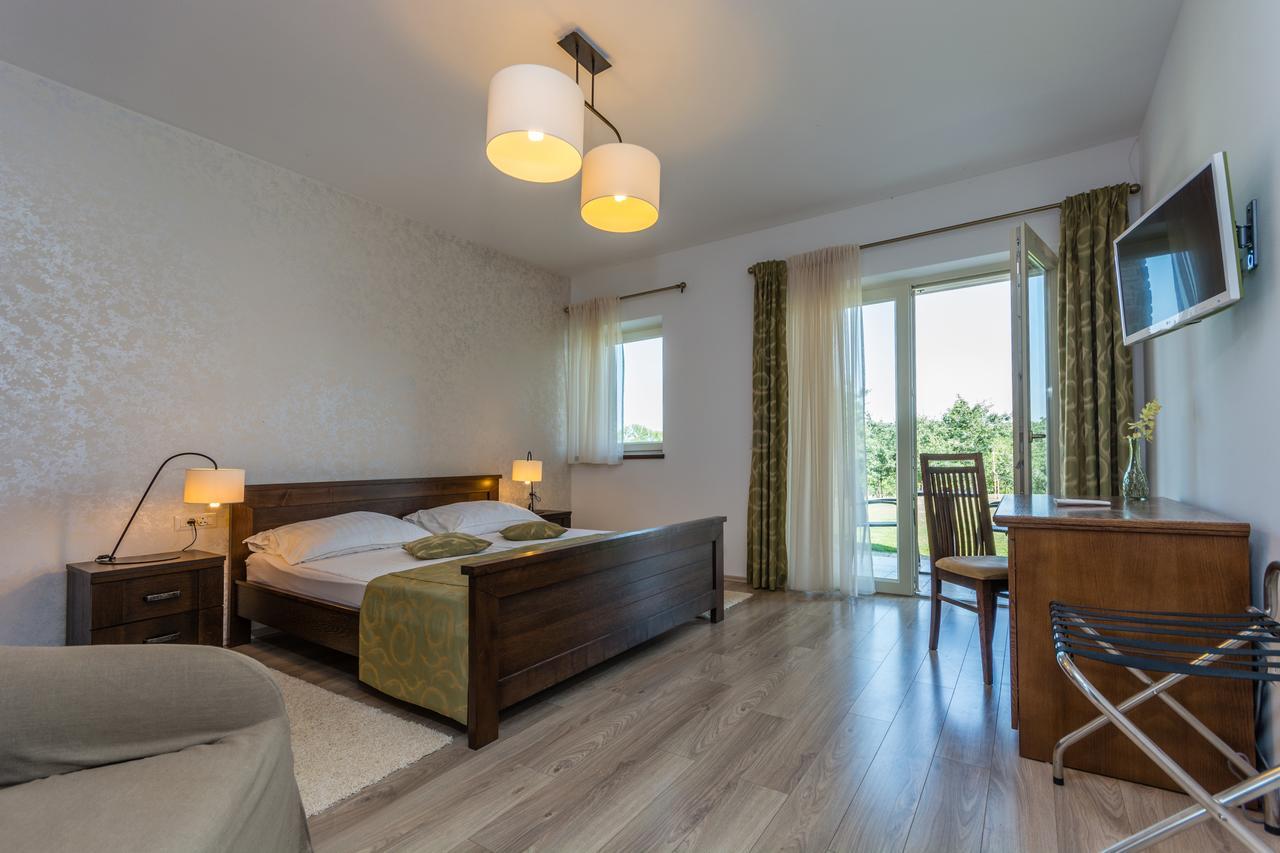 Bed & Breakfast Daniela Veleniki Eksteriør bilde